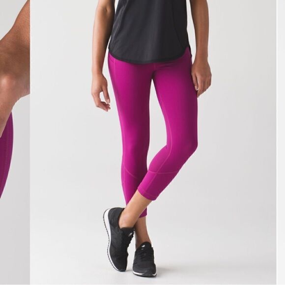Lululemon Pace Rival Crop in Deep Fuschia - Picture 1 of 16